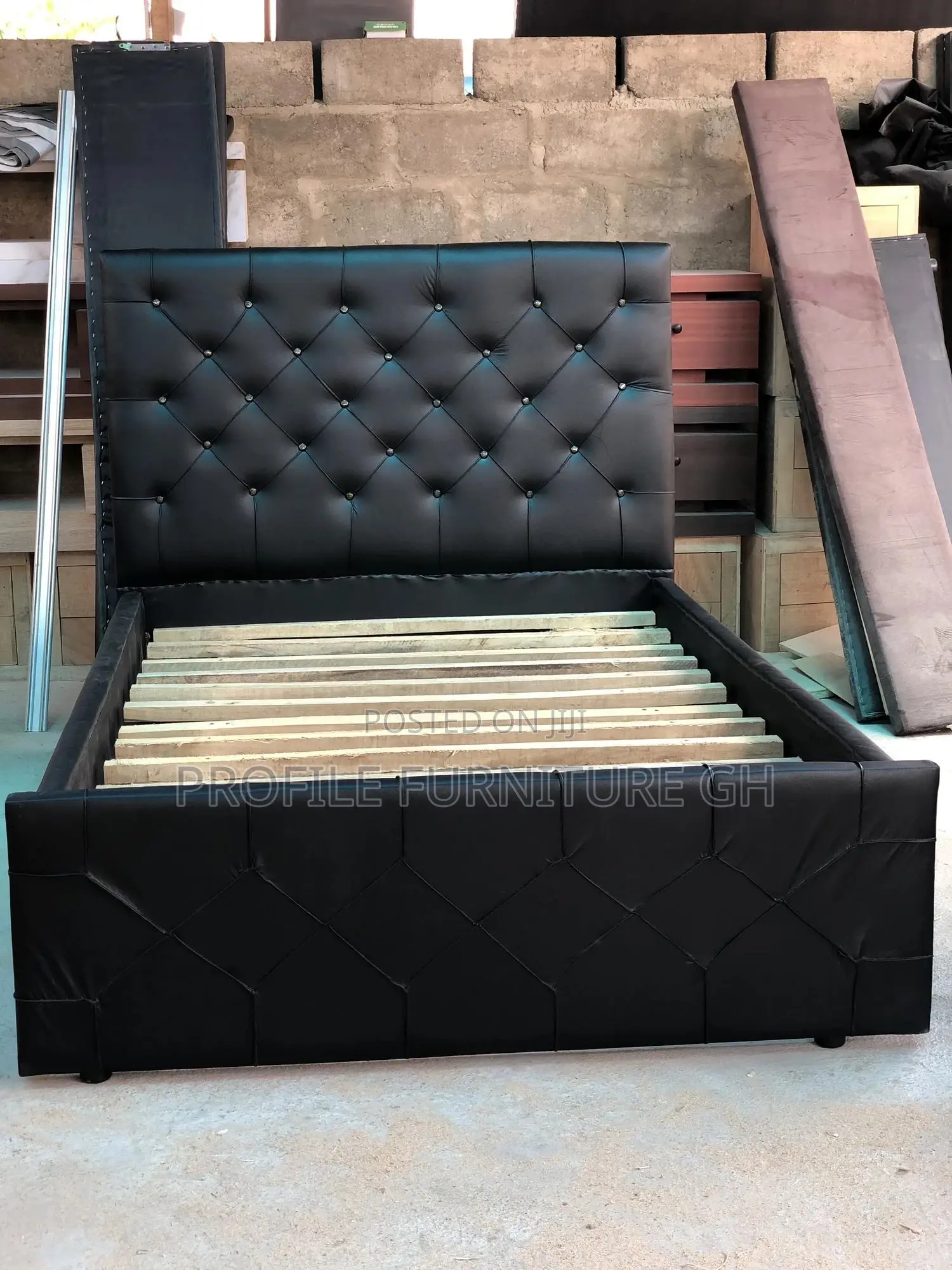 Sweet Dark Black Double 54/75 Bedframe// Double Frame