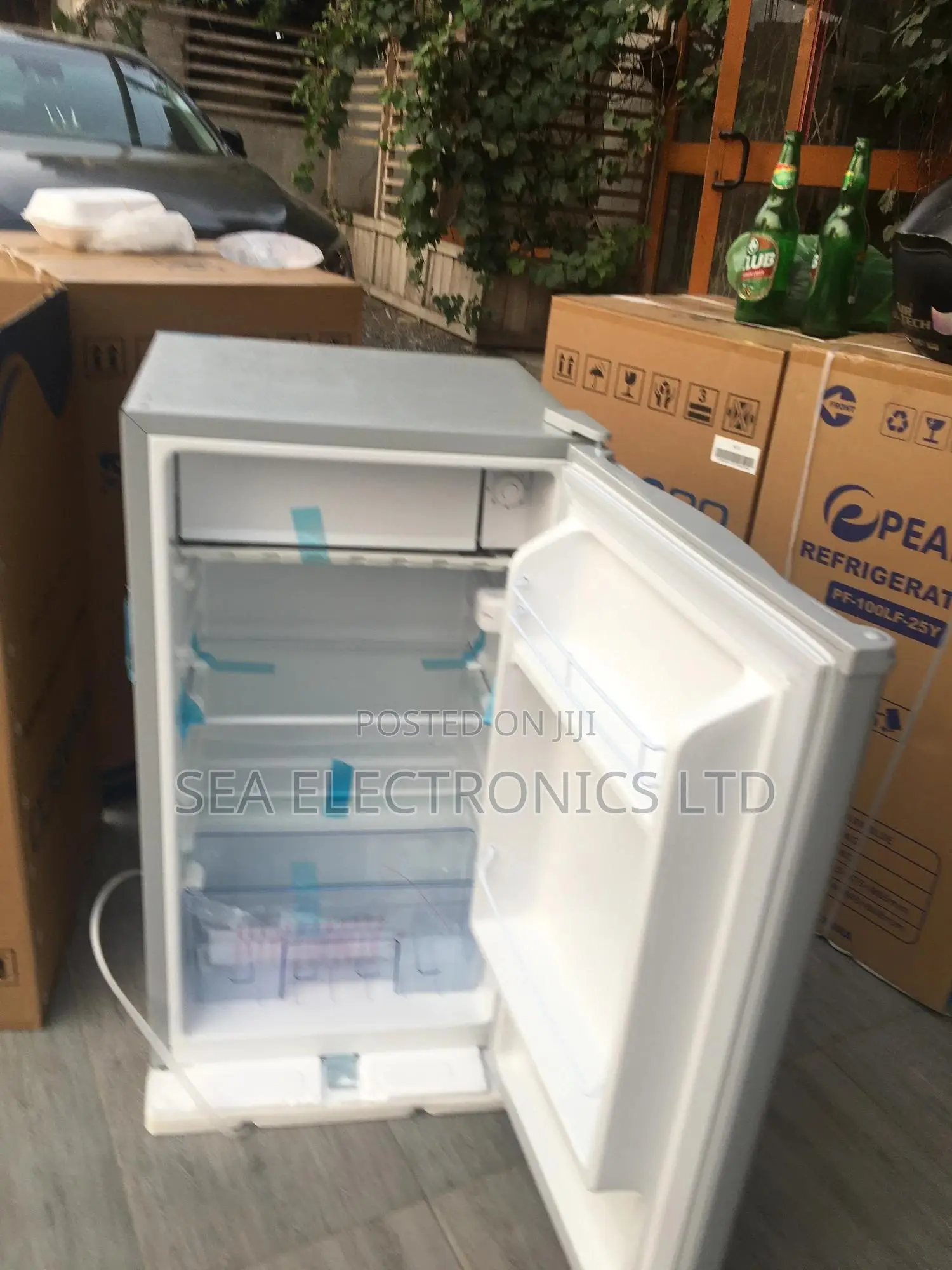 Fast Cooling Nasco Table Top Fridge