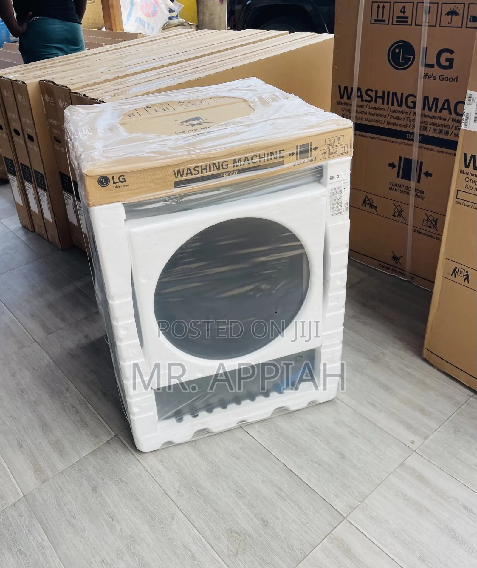 Quiet and Original LG F2T2TYMIS Washing Machine(Black)8kg