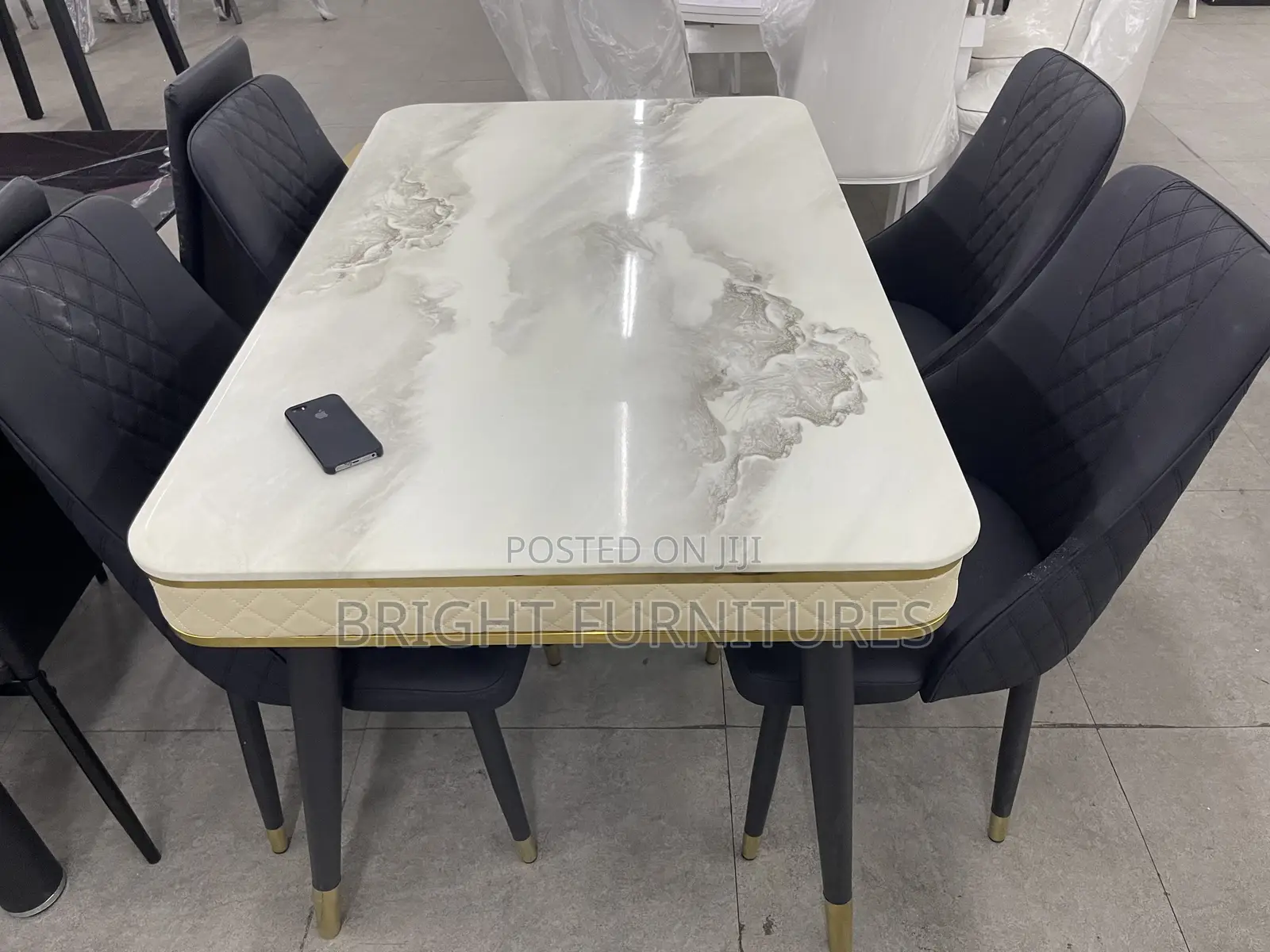 Luxury Design Marble Dining Table With Four Leather Chairs