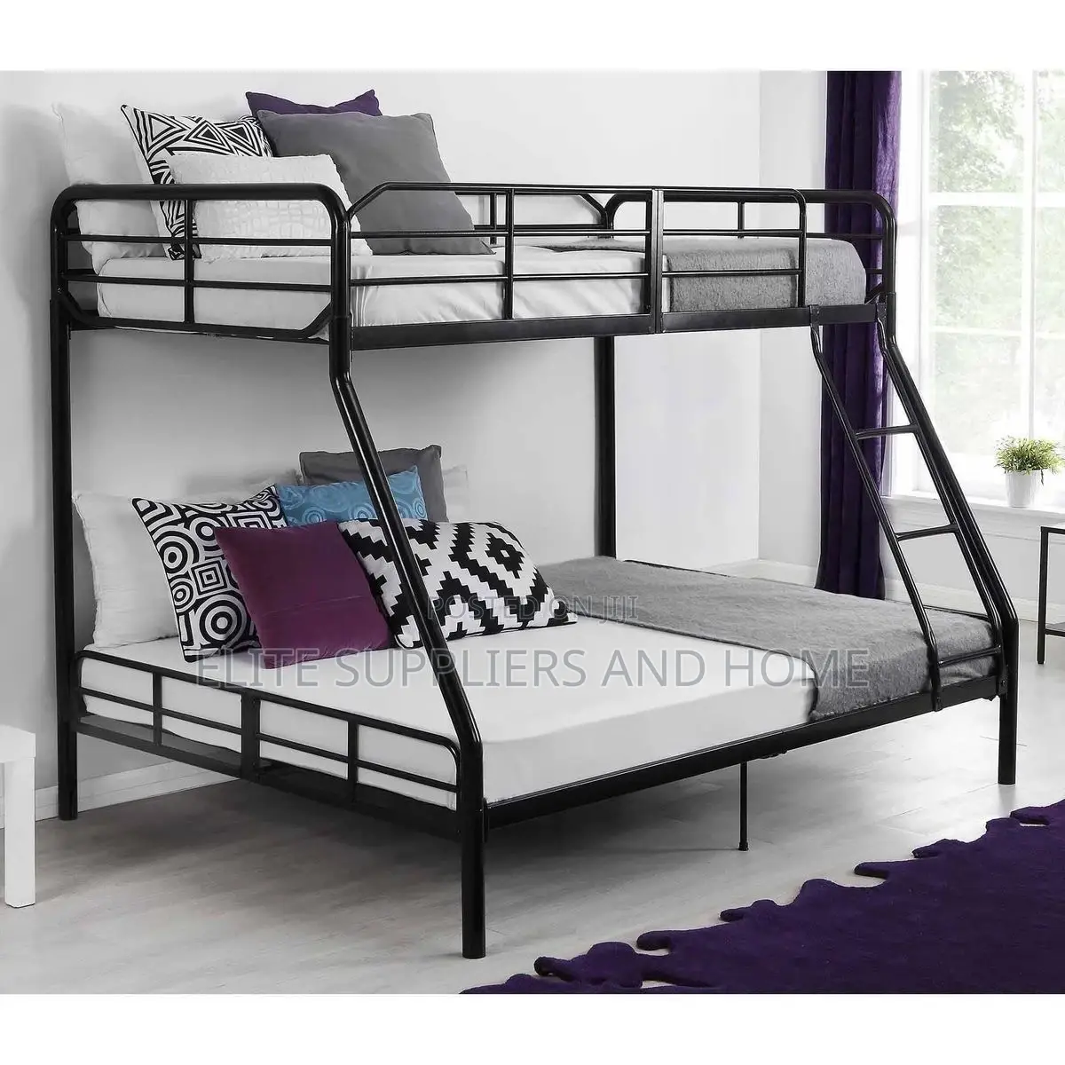 Metal Bunk Bed/Twin Bed (Double + Single )