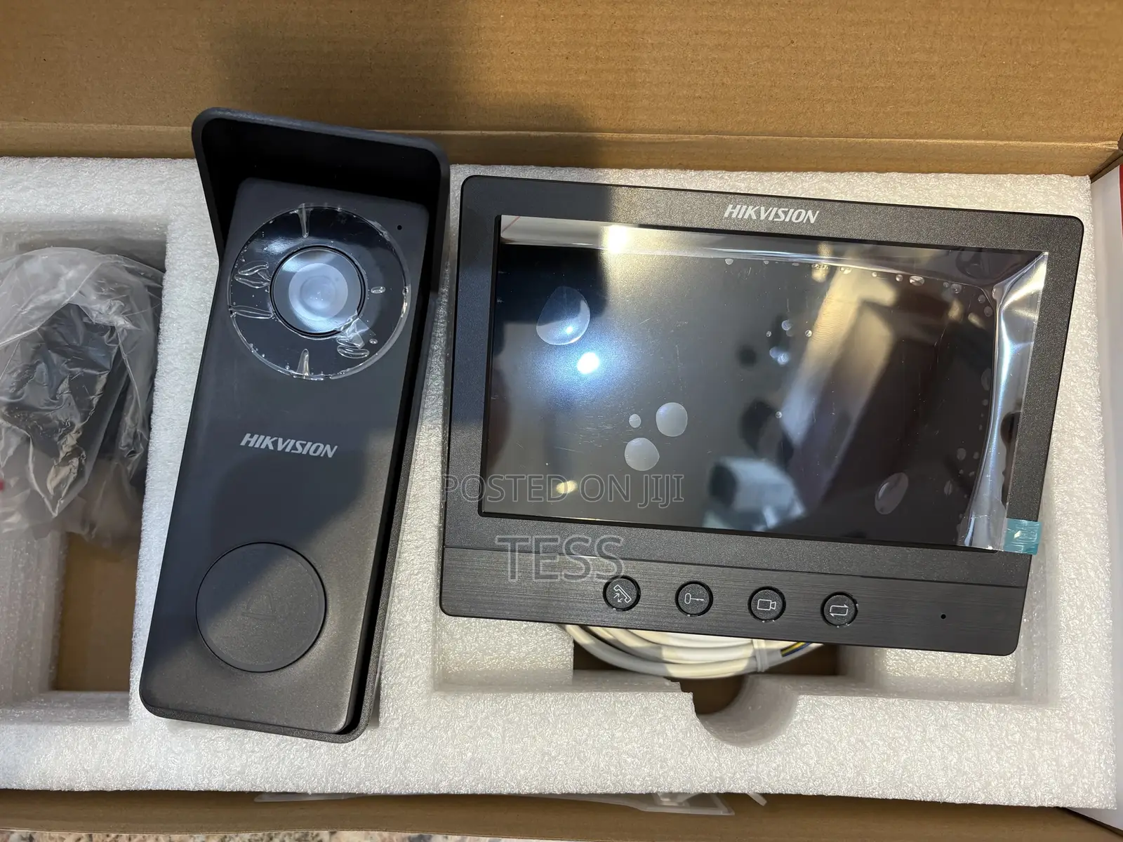 Hikvision Analog Video Intercom 7-inch Ds-kis213