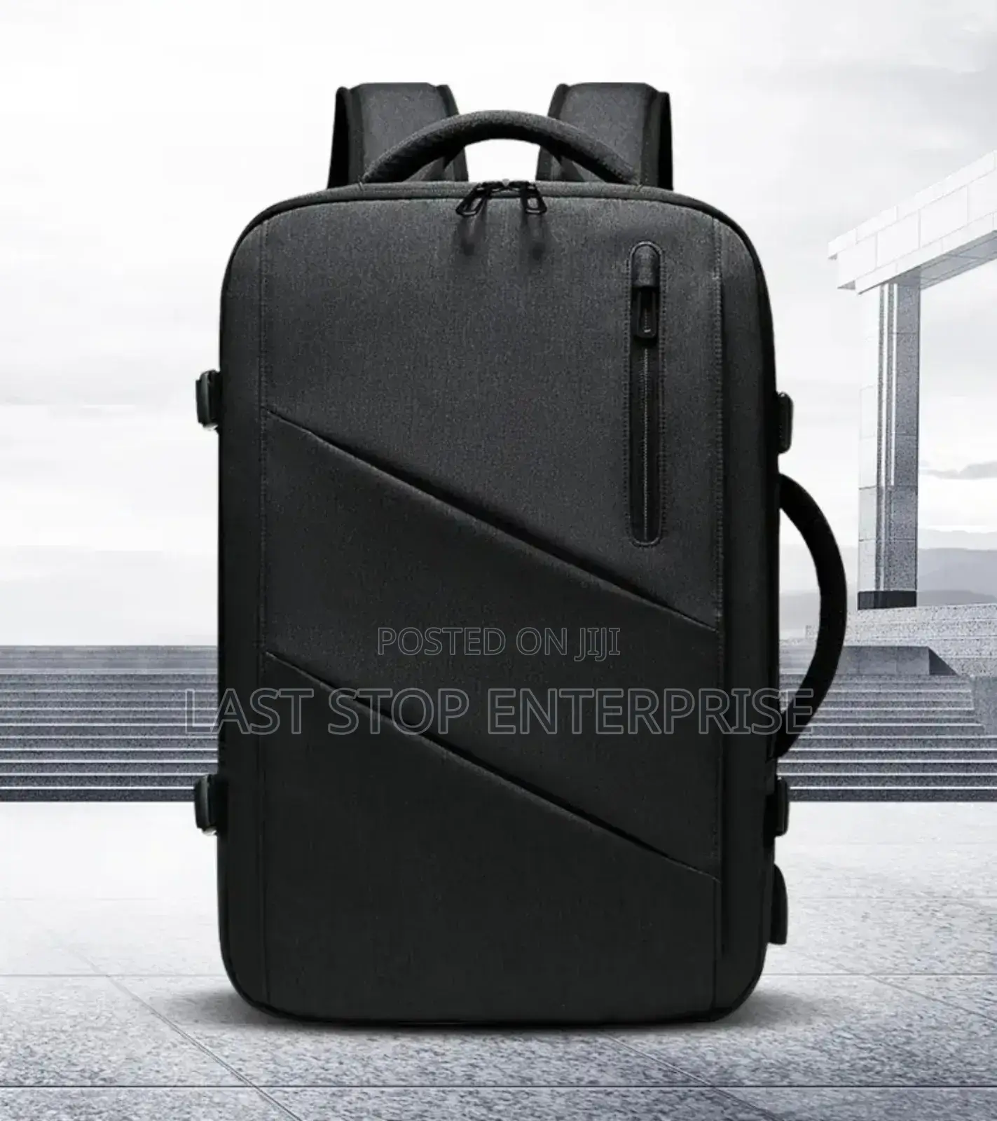 Genuine and Classic 17 Inches Laptop Bag