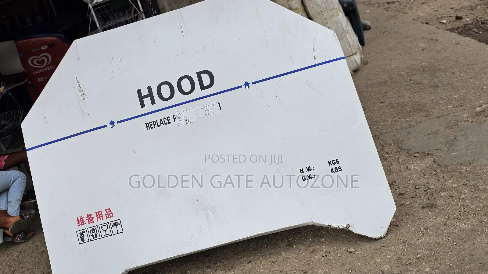 Honda CRV 2023 Bonent or Hood