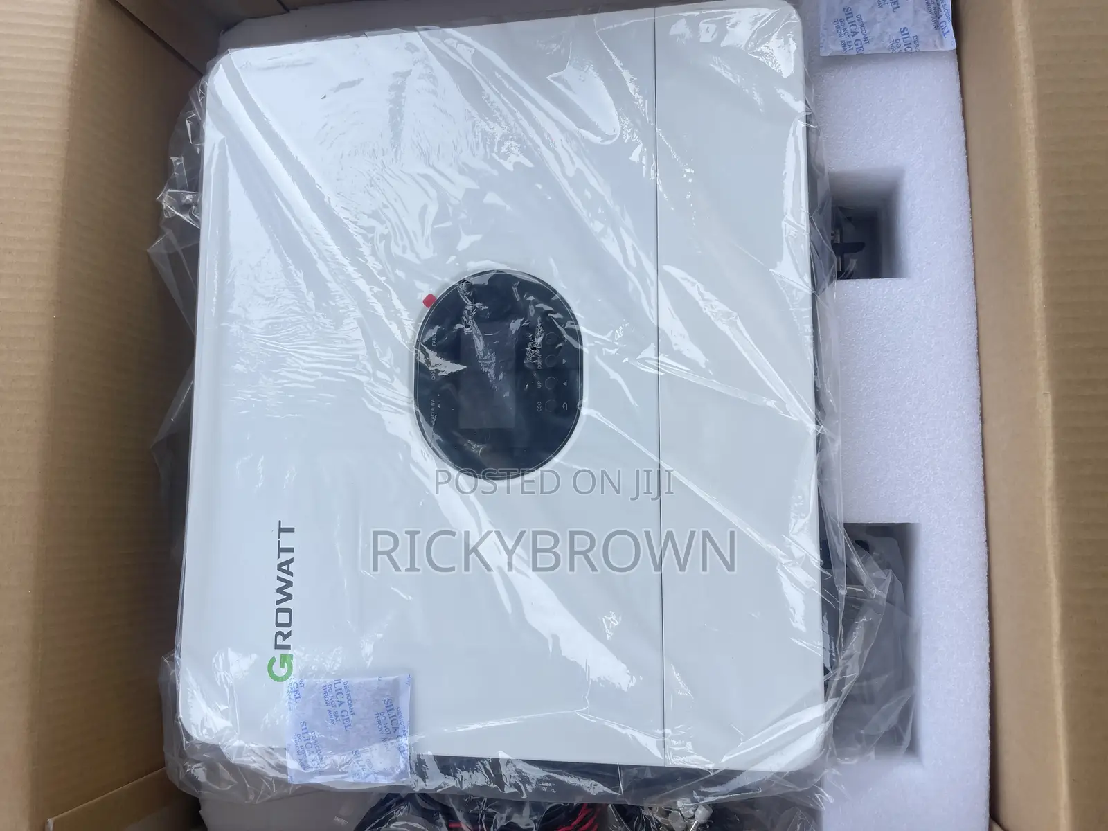 48v 6000watts (6 Kw) Growatt Hybrid Inverters