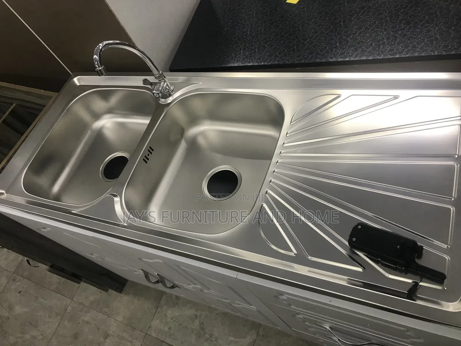 Kitchen Cabinet With Sink