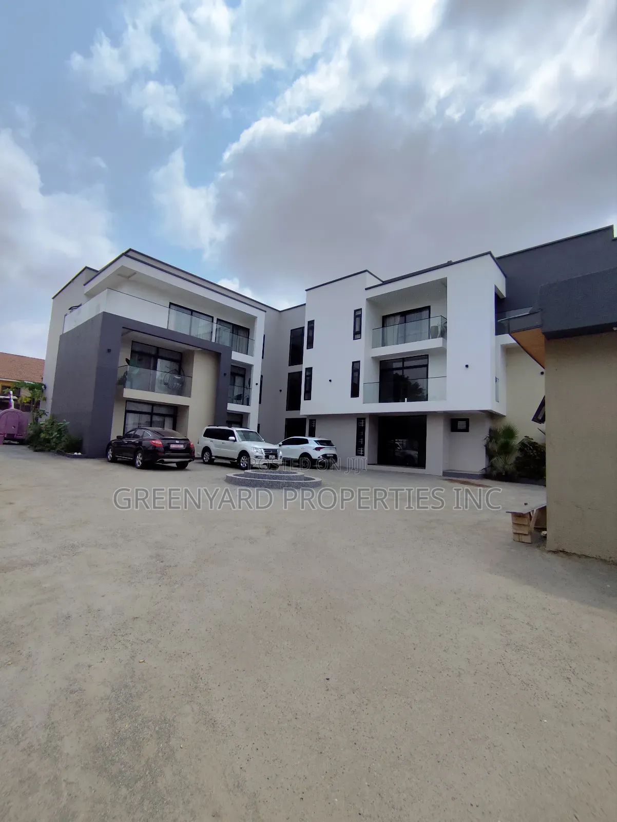 2bdrm Apartment in Adjiringanor, East Legon for rent