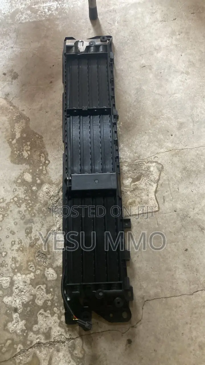 Honda CR-V 2020 Shutter Grille With Motor