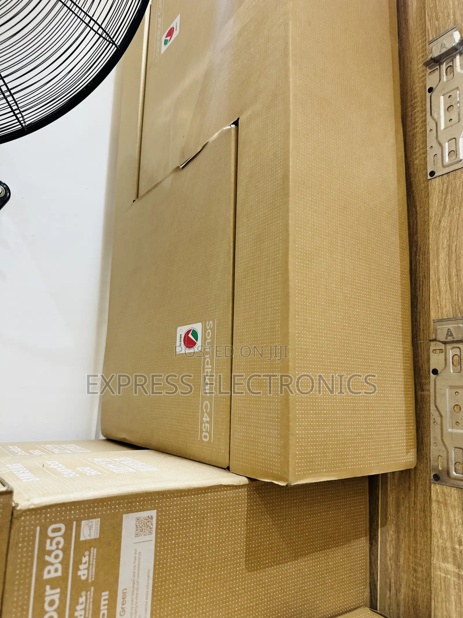 C450 300W Sound Bar With Woofer Samsung 