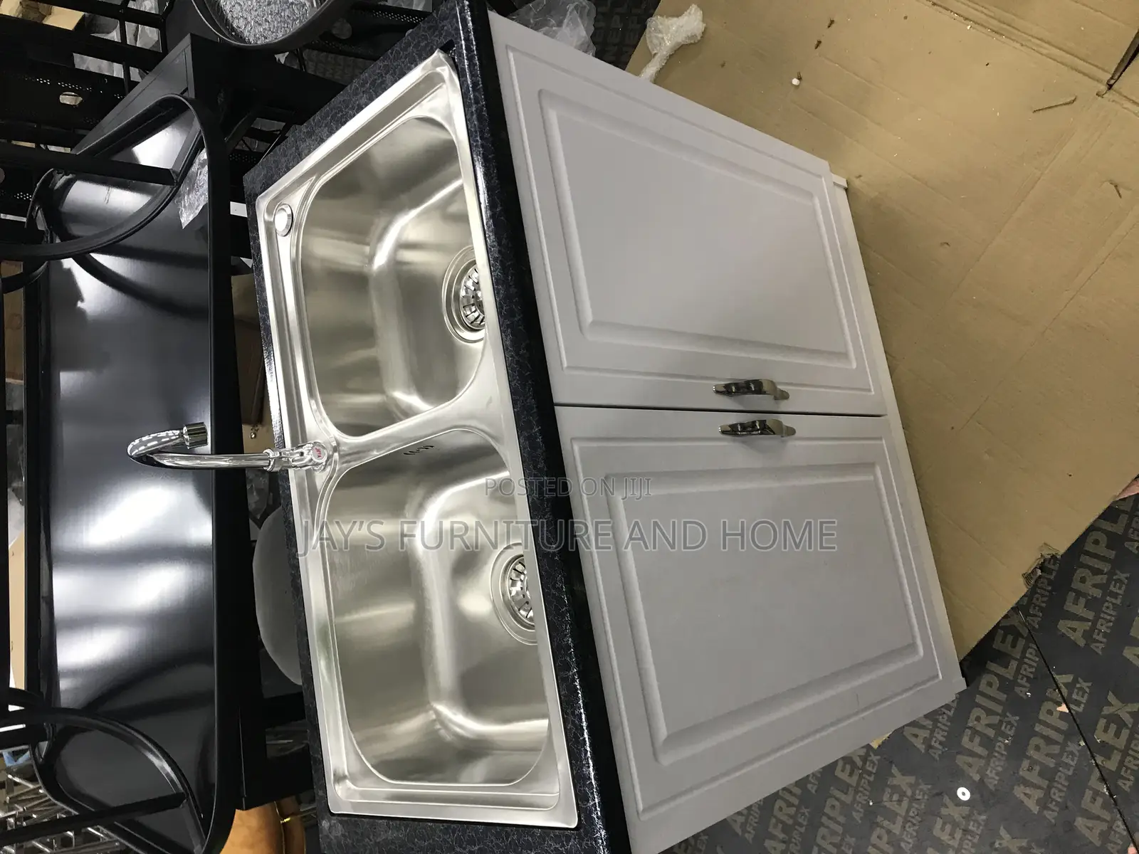 Kitchen Cabinet With Sink