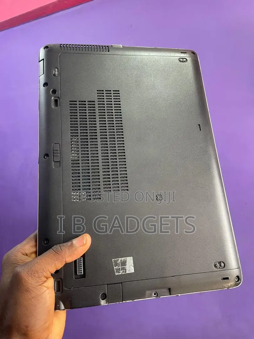 Laptop HP EliteBook 745 6GB AMD A8 SSD 128GB