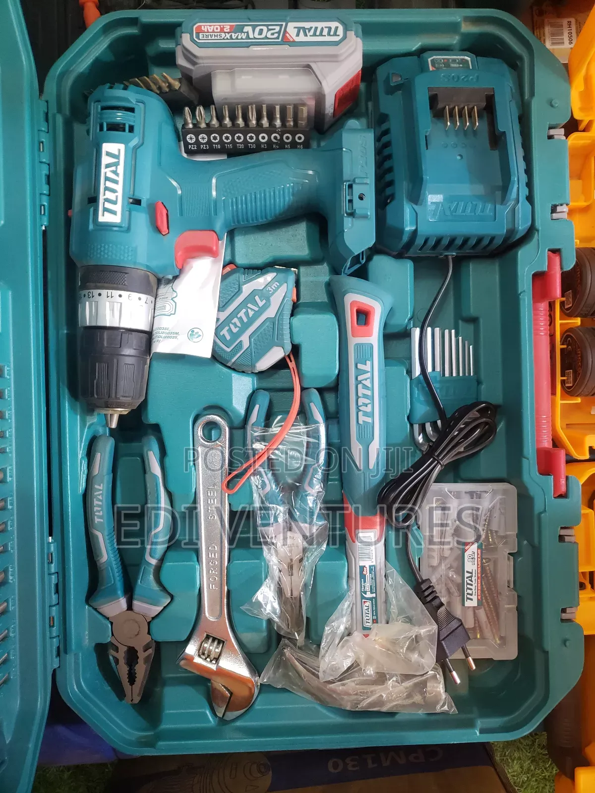 Total 165 Pieces Tools Set Thkthp11652