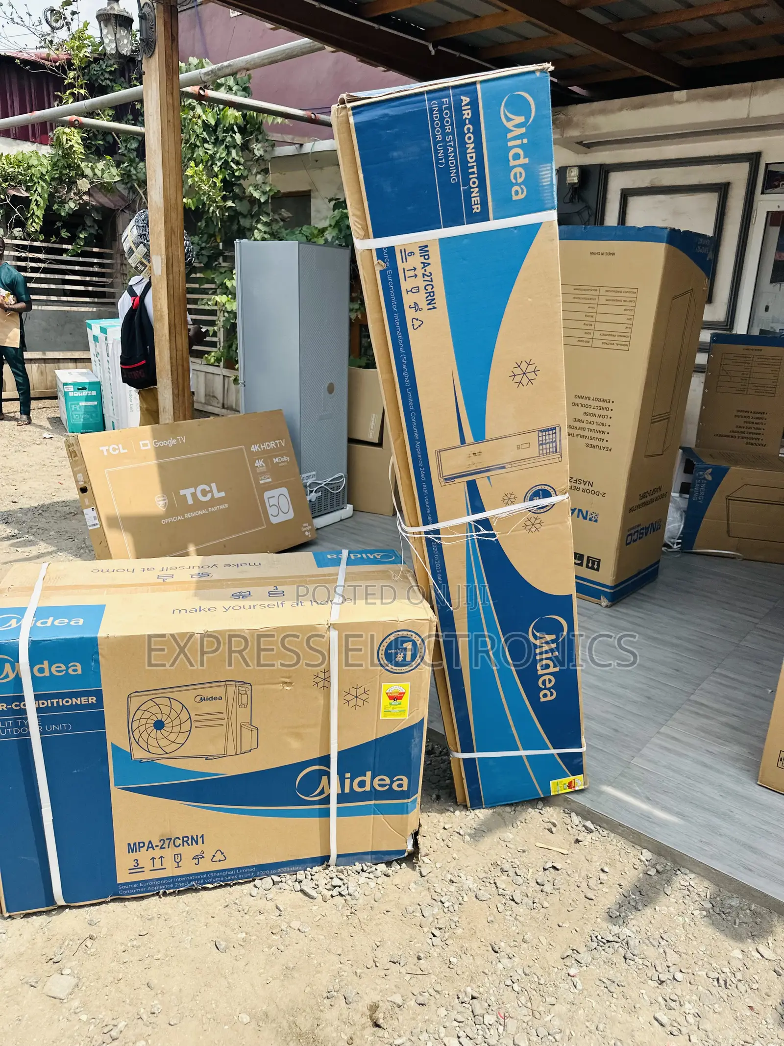 Freeze Frame Split Floor Air Conditioner Midea 3.0hp
