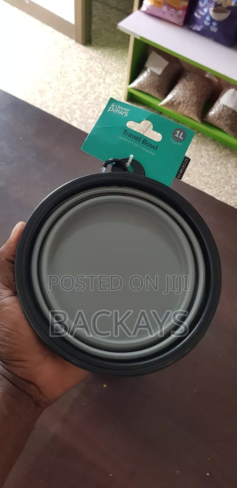 Foldable Travelling Dog Feeding Bowl