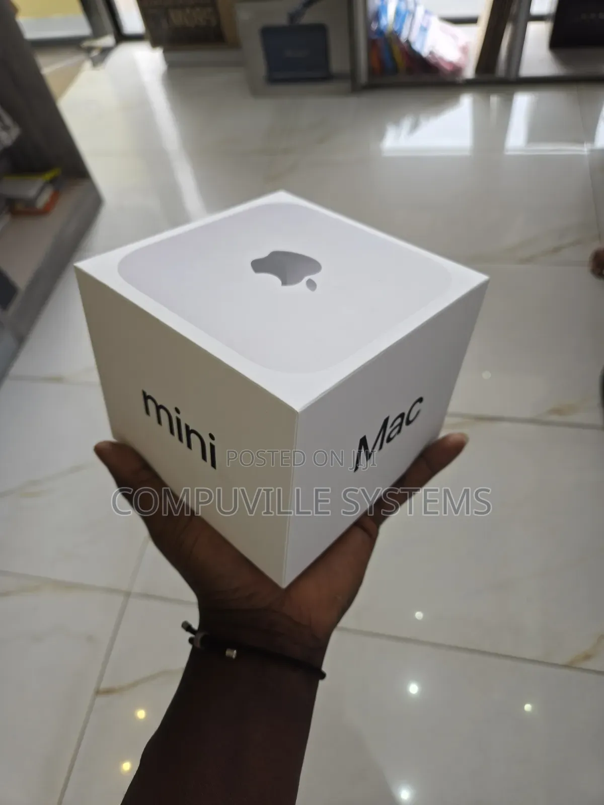 New Desktop Computer Apple Mac Mini M4 16GB Apple M4 SSD 512GB