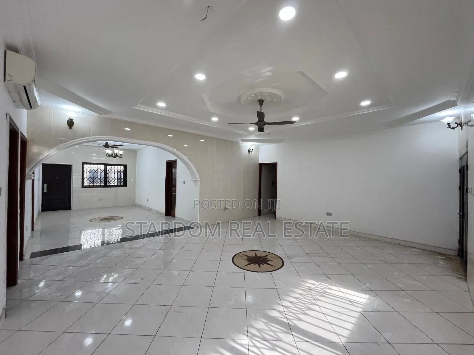 4bdrm House in Adjiriganor for rent