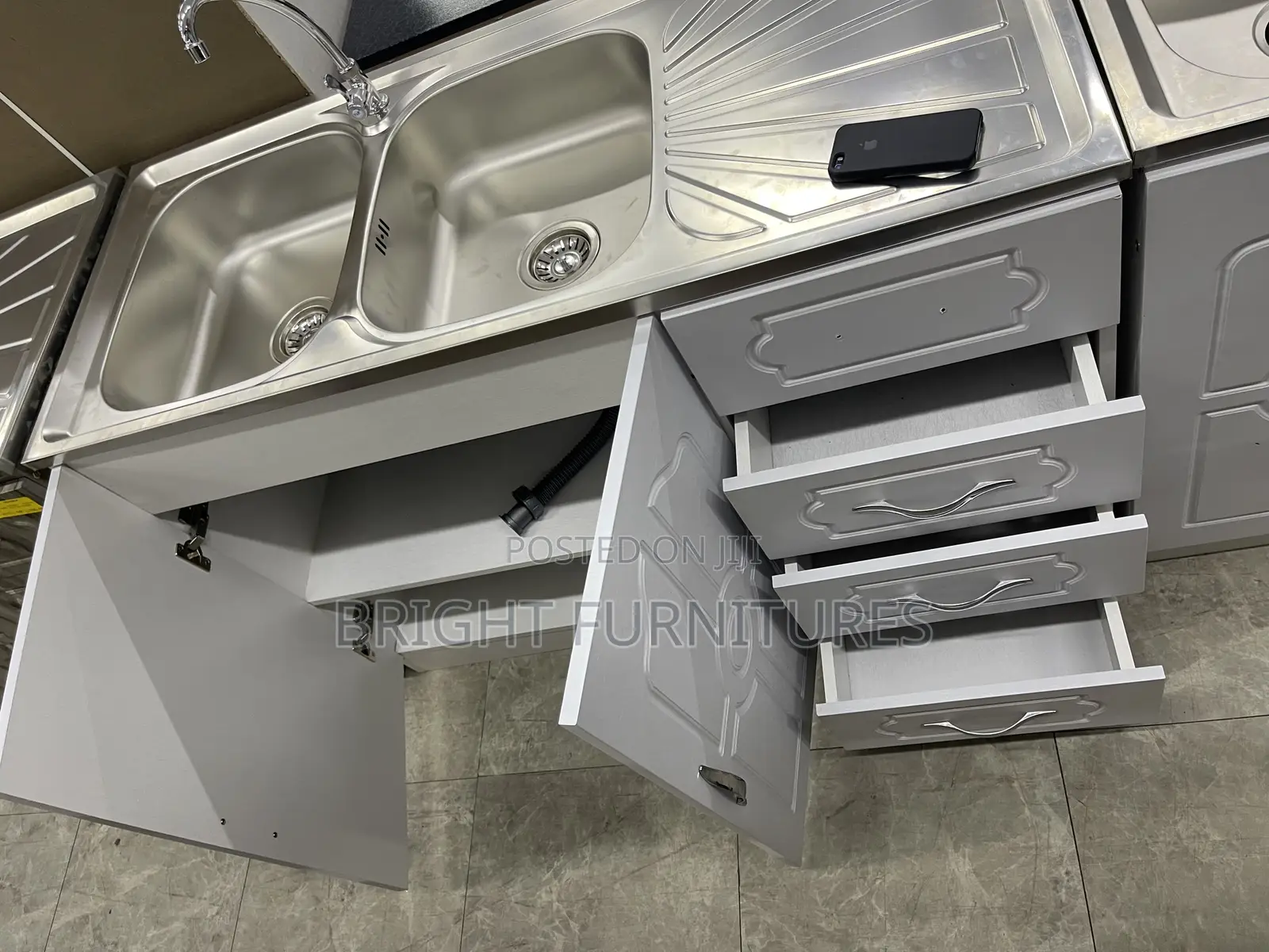 High Quality Kitchen Cabinets With Stainless Steel Sink