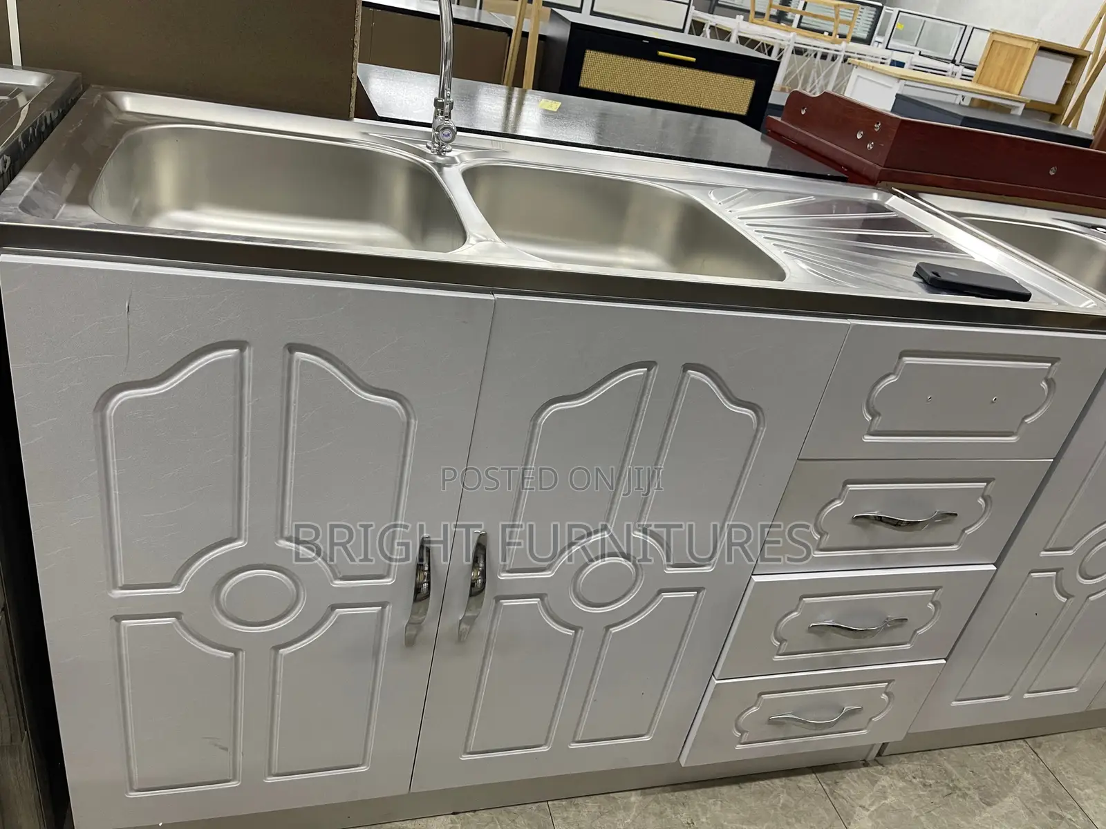 High Quality Kitchen Cabinets With Stainless Steel Sink