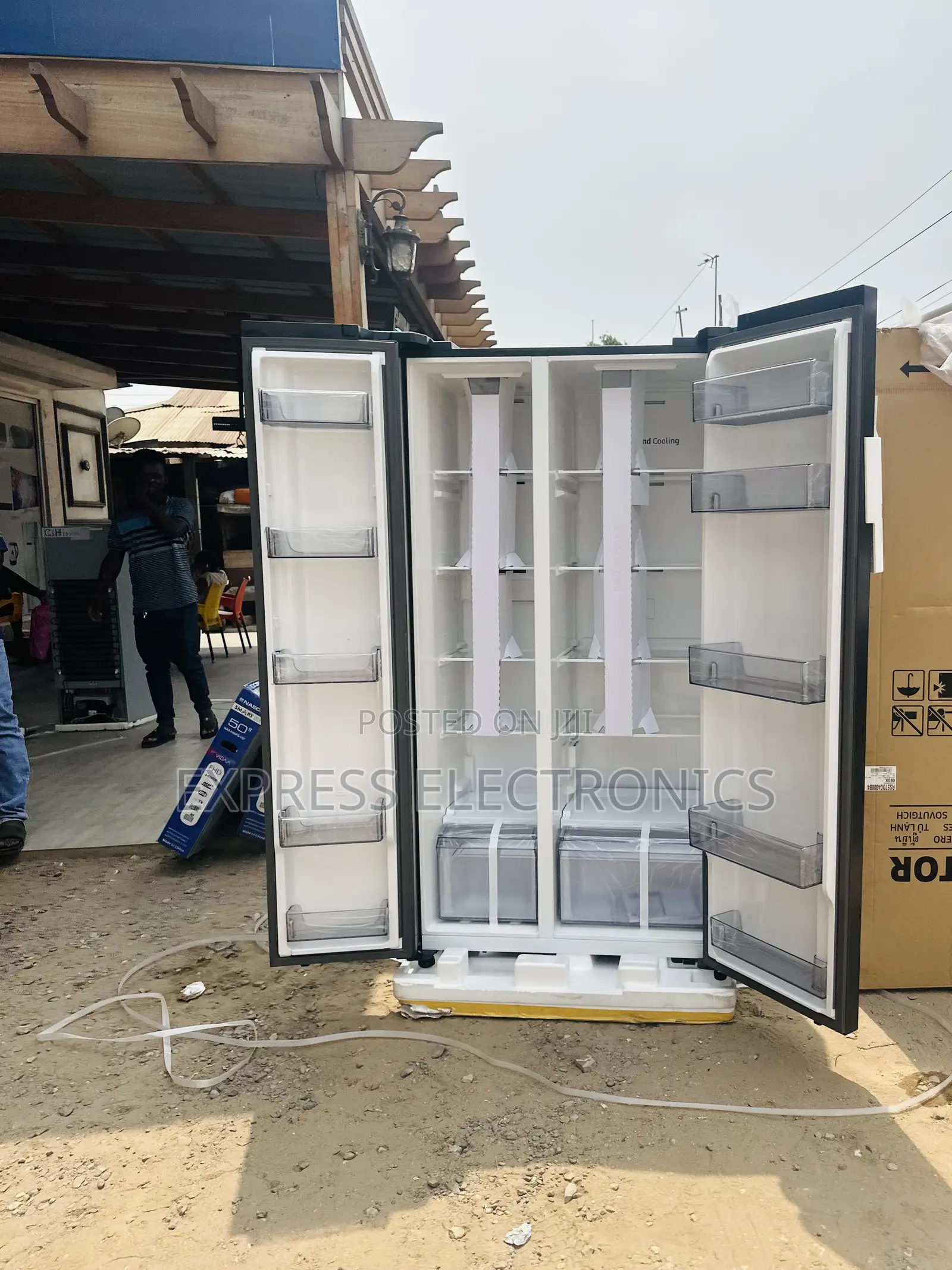 Durable Materials Samsung Rs57dg4000b4 Side by Side.