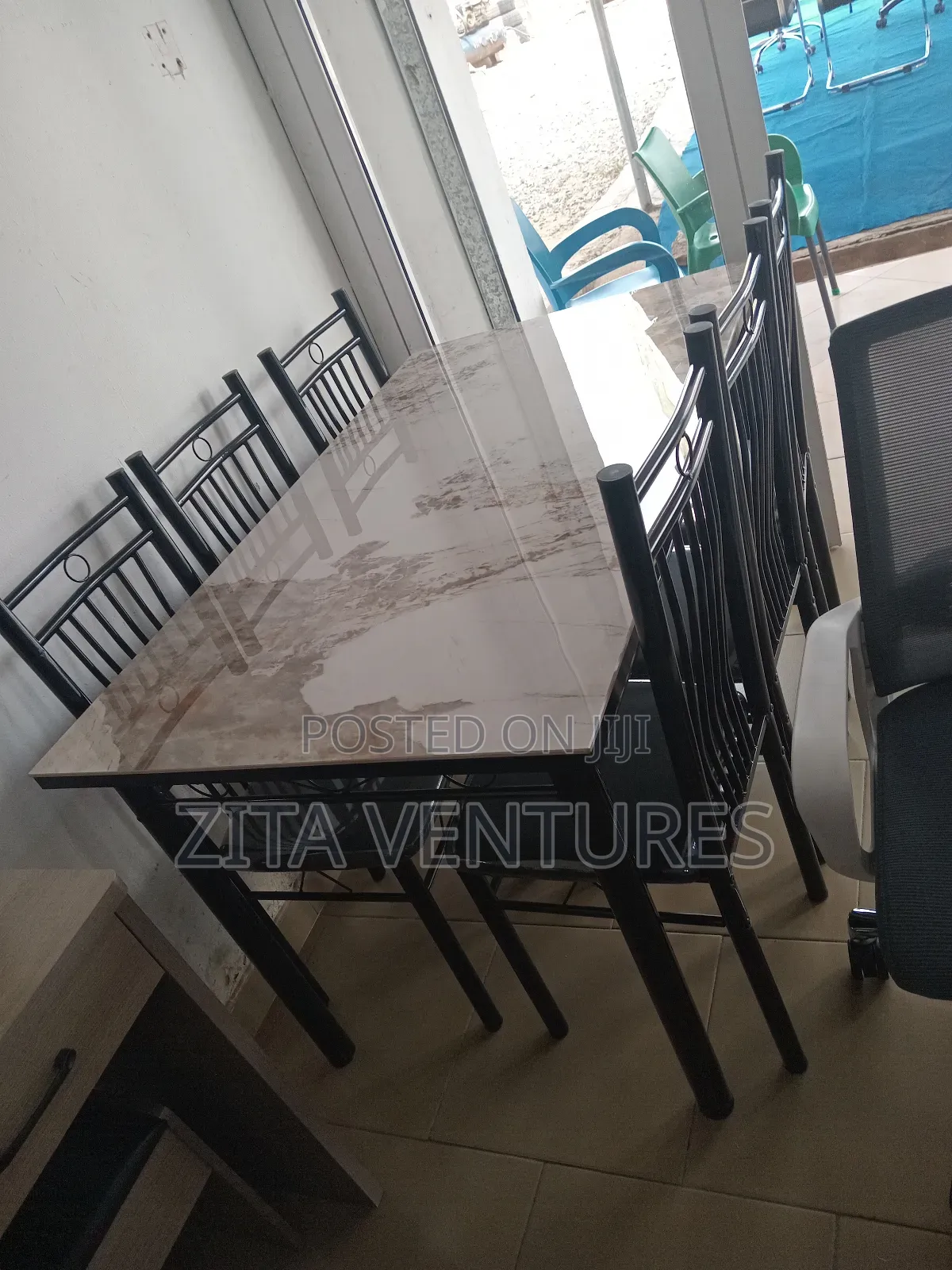 Family Size Dining Set