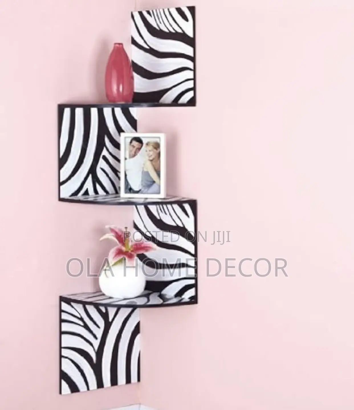 Corner Wall Shelve