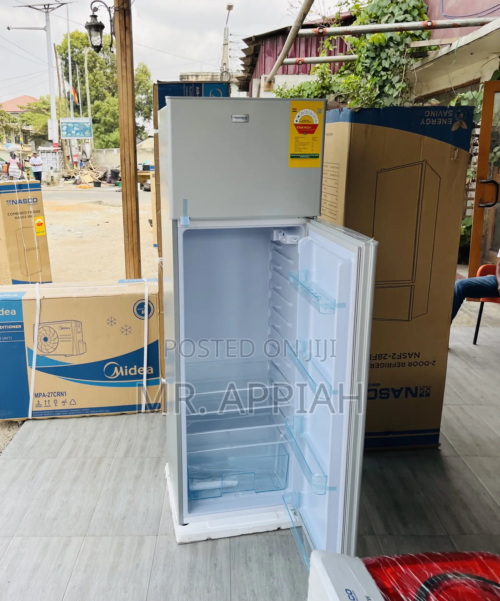 Stay Cool With Nasco Naifs-28fl Electric Refrigerator.