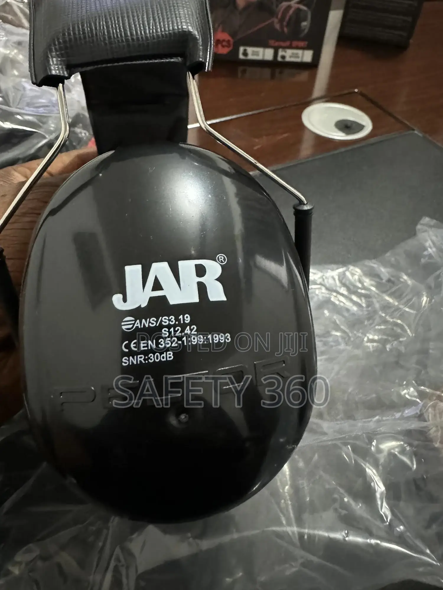Jar Earmuffs