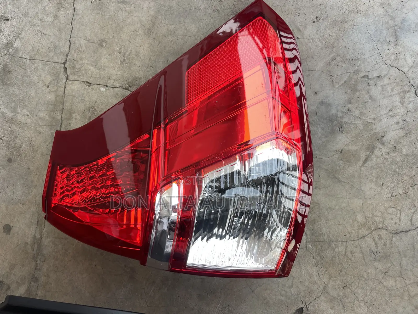 Honda CRV Tail Light 2016