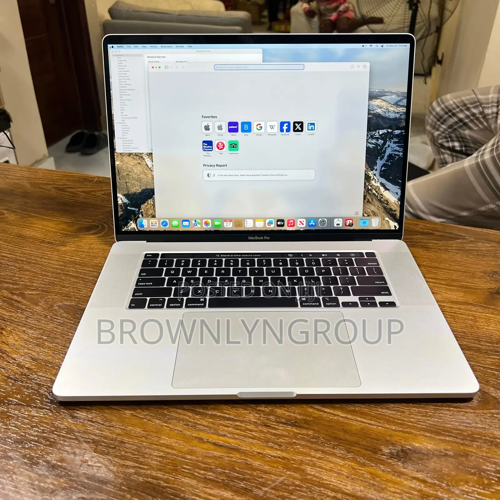 New Laptop Apple MacBook Pro 16GB Intel Core I9 SSD 512GB