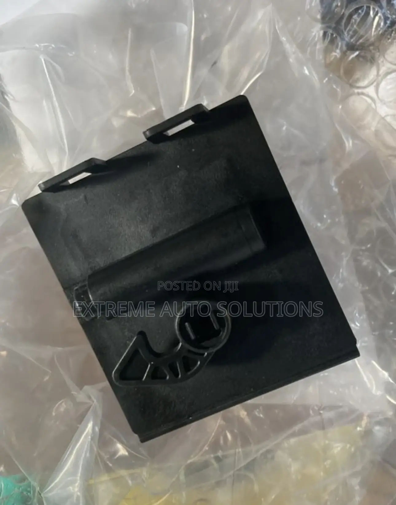 Mercedes Benz 205(C300) Fuel Actuator