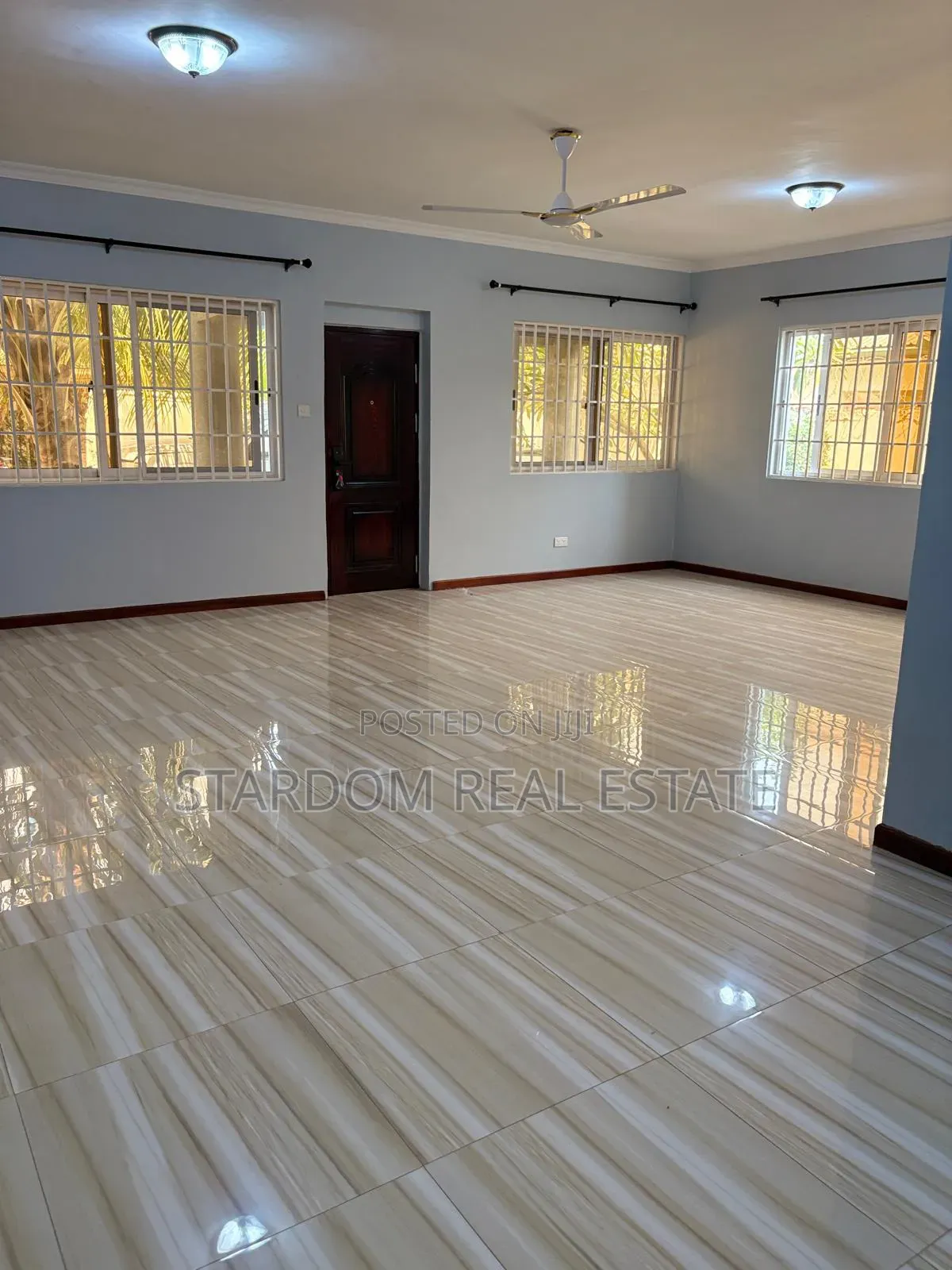 3bdrm Apartment in East Airport, Spintex for rent