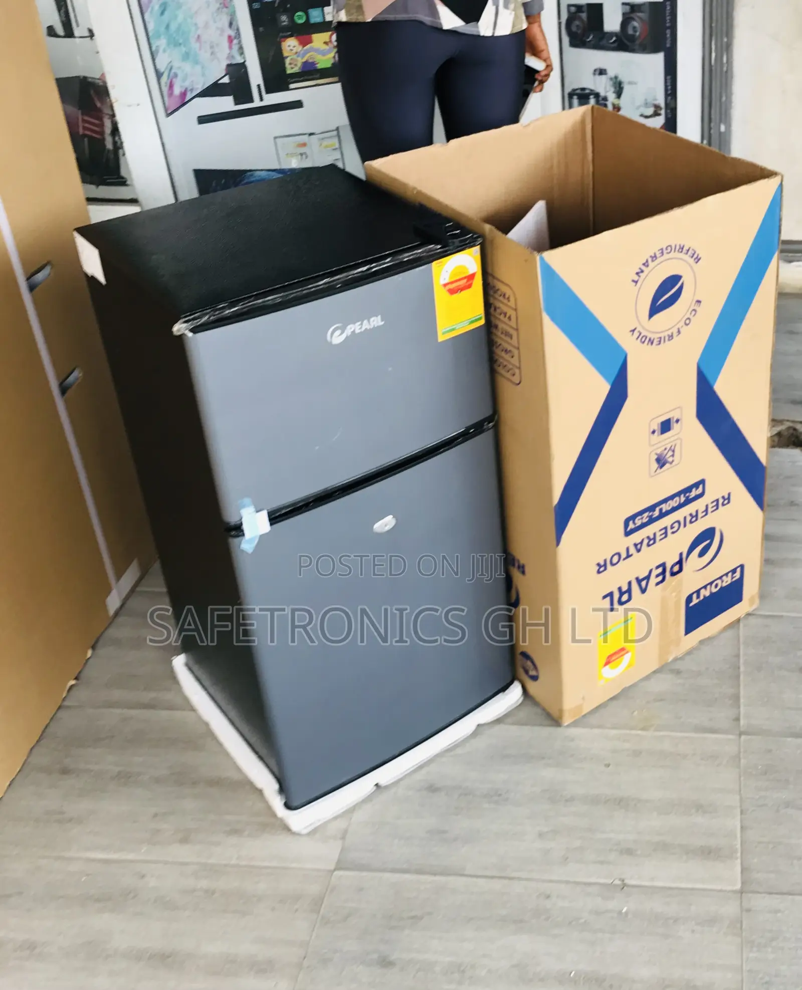 Design Quality Top Freezer 90 Liters Doubledoor Pearl