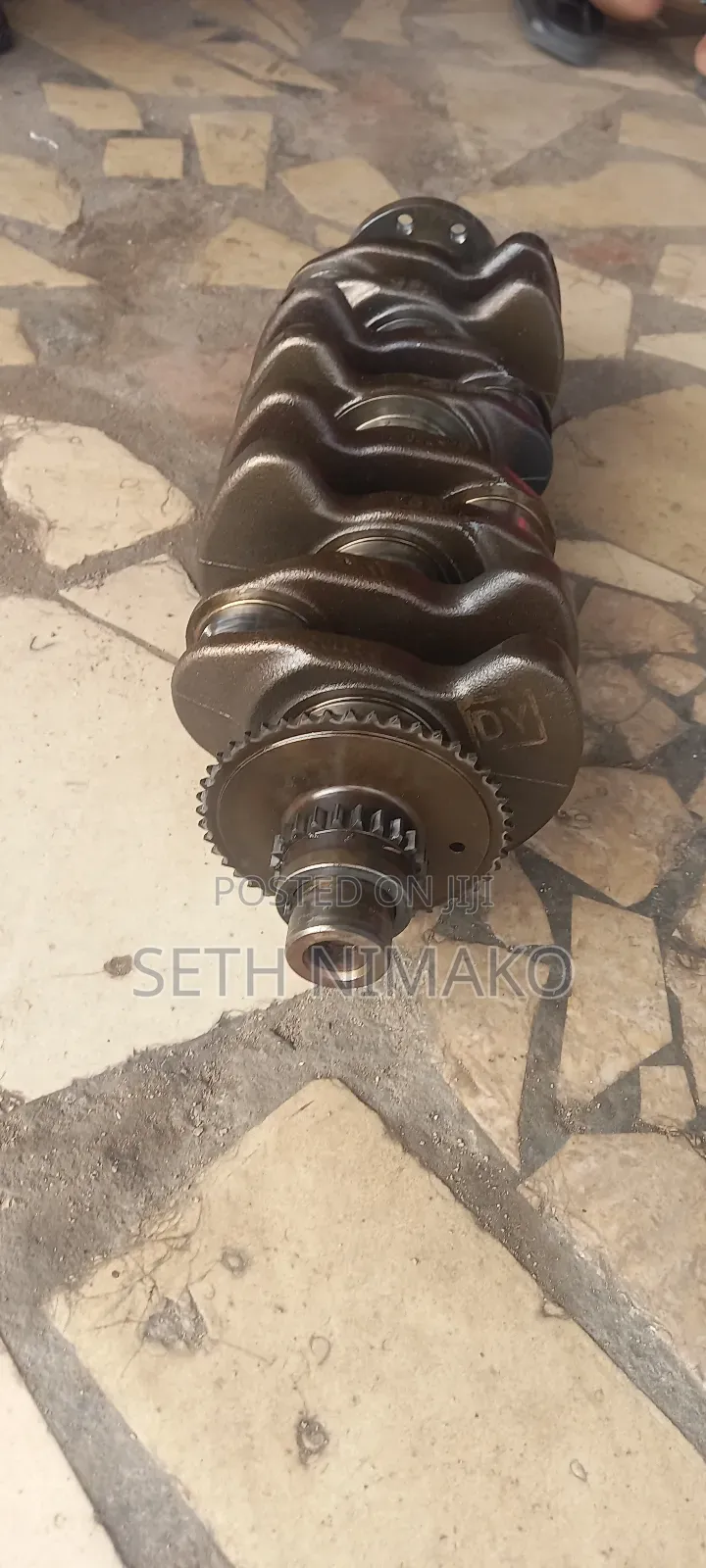 Crankshaft Mercedes Benz C250