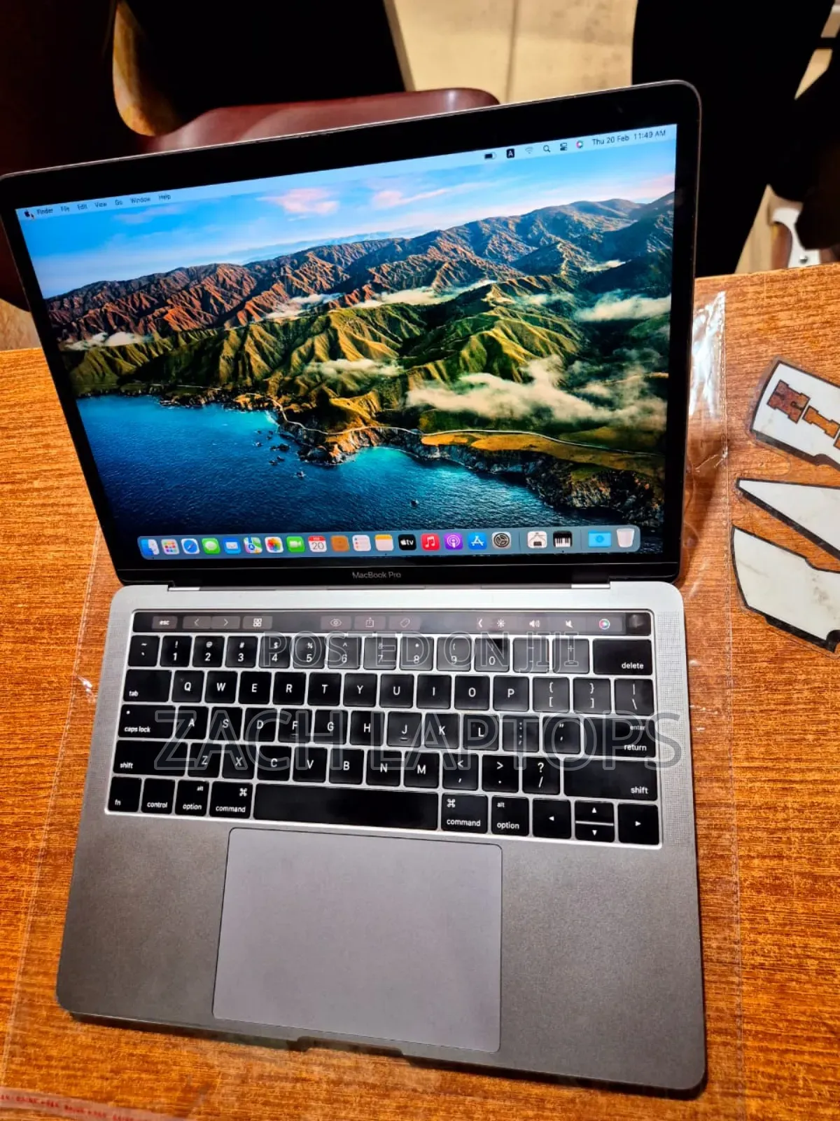 Laptop Apple MacBook Pro 2017 16GB Intel Core i7 SSD 512GB
