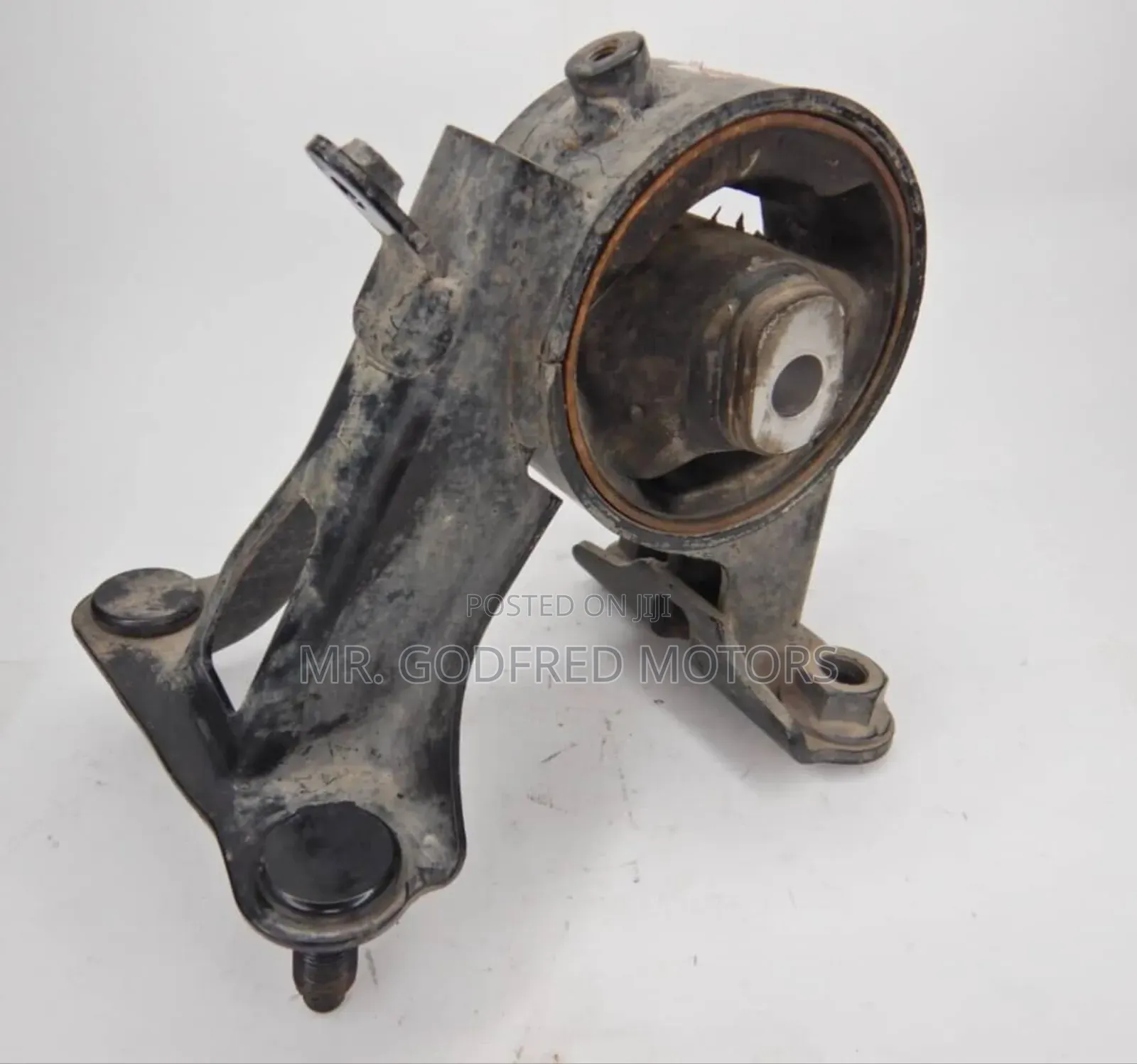 Toyota RAV4 2010-15 Engine Mount. Rear. Original