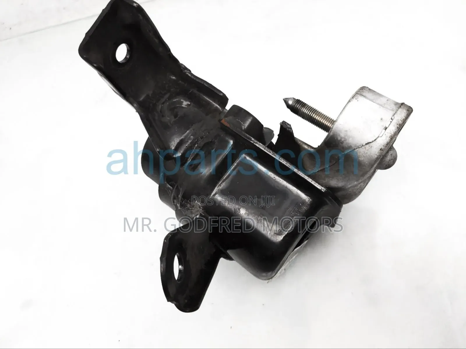 Toyota Corolla 2015 Engine Mount. Left. Original.