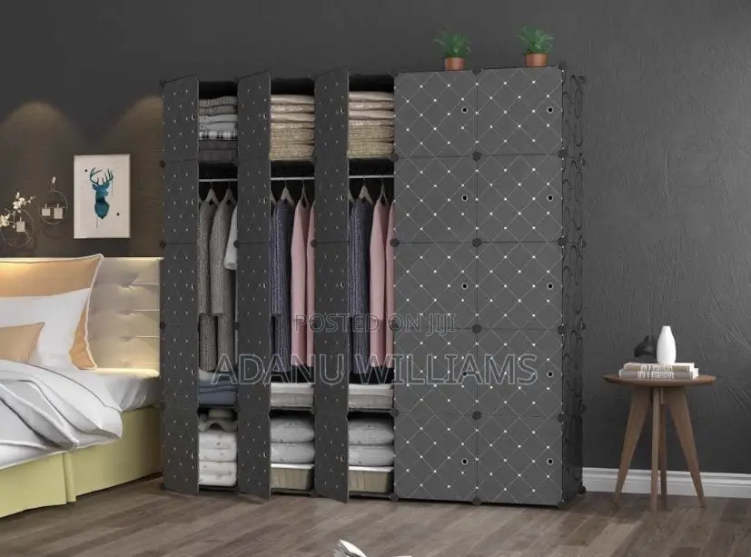 Large Capacity Plastic Wardrobe 25 Cubes + Shoe Rack