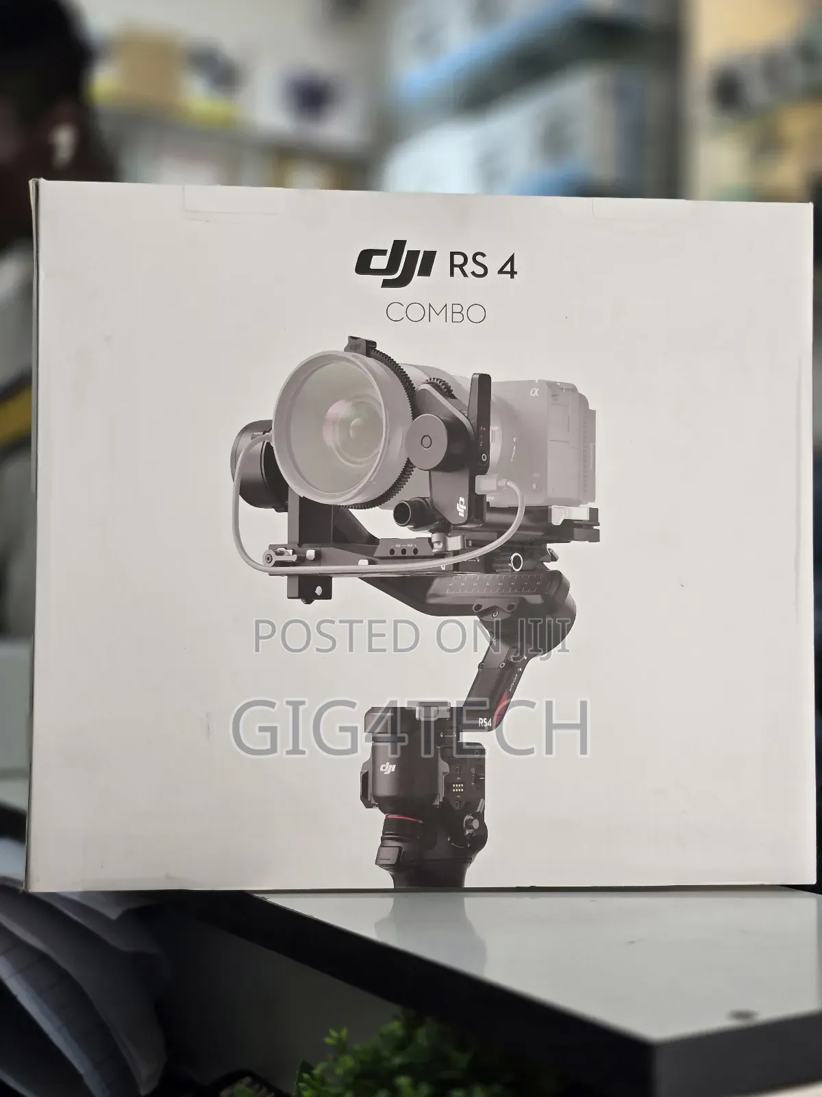 Dji Rs 4 Gimbal Stabilizer Combo