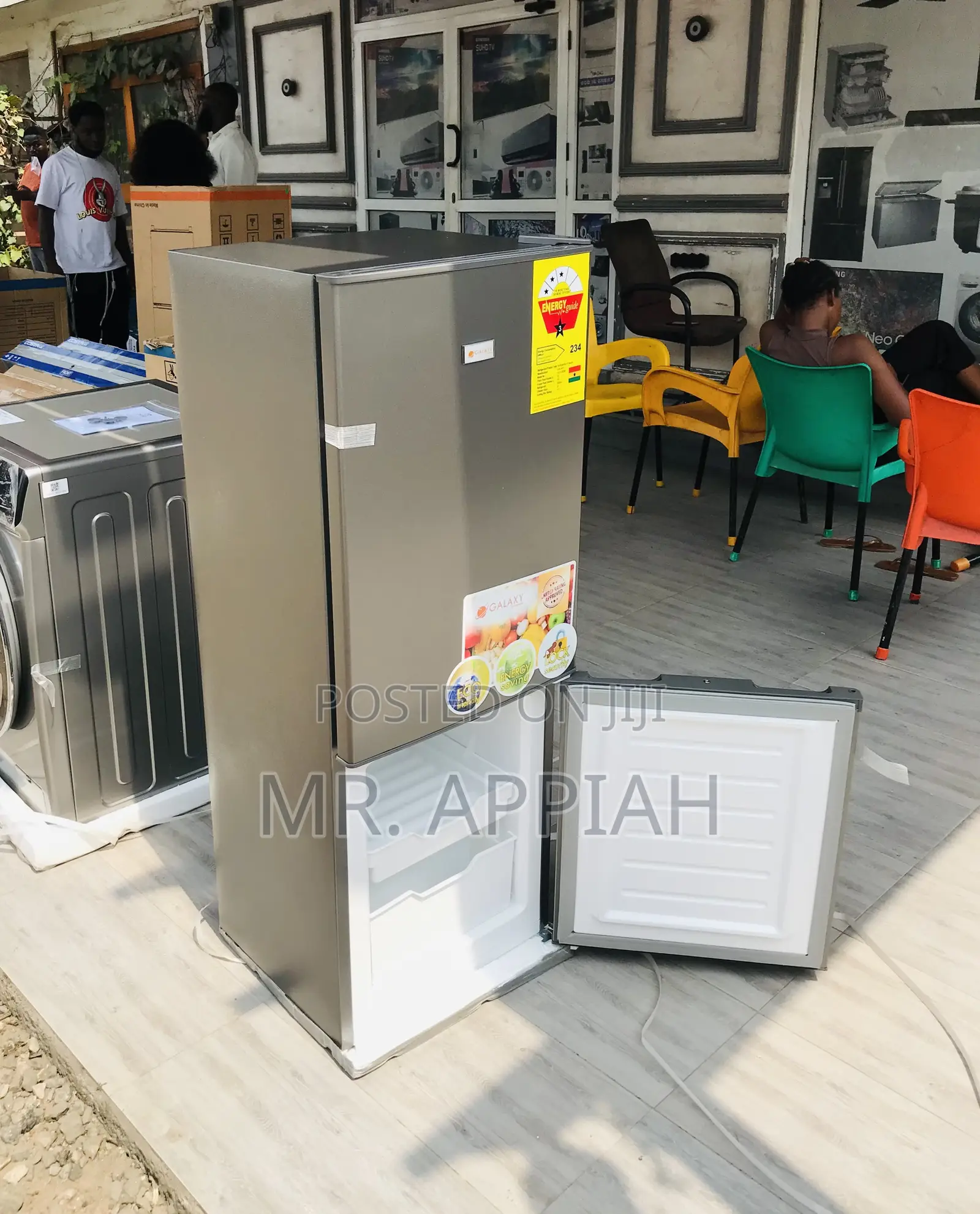 Efficient Galaxy GLX-200TM 2 Door Down Freezer Fridge.