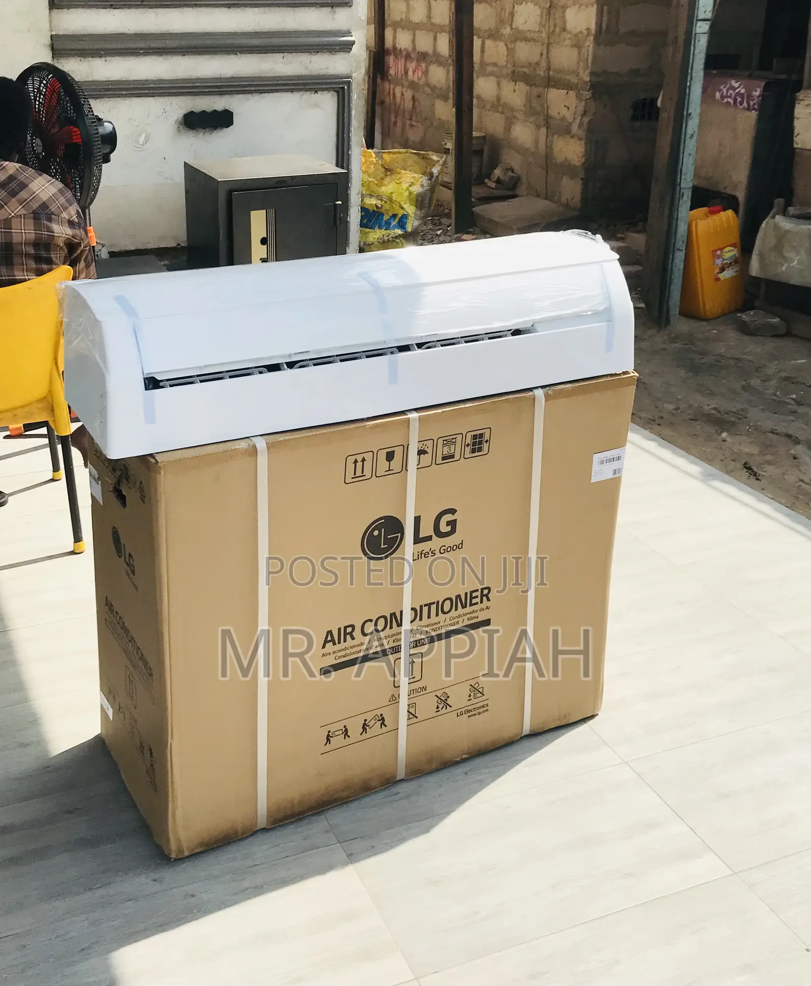 Nicely Designed LG 2.0hp Winner Dual Inverter Ac(White).