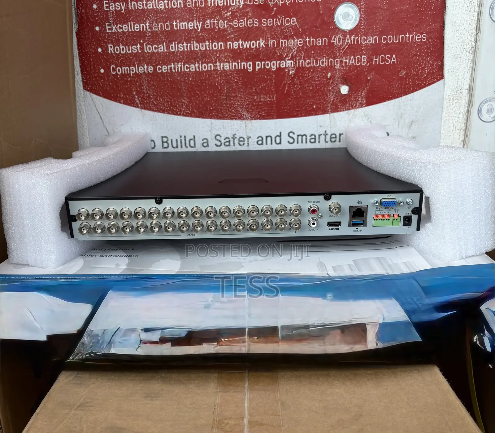 Unv 32ch DVR / 8MP XVR302-32Q3