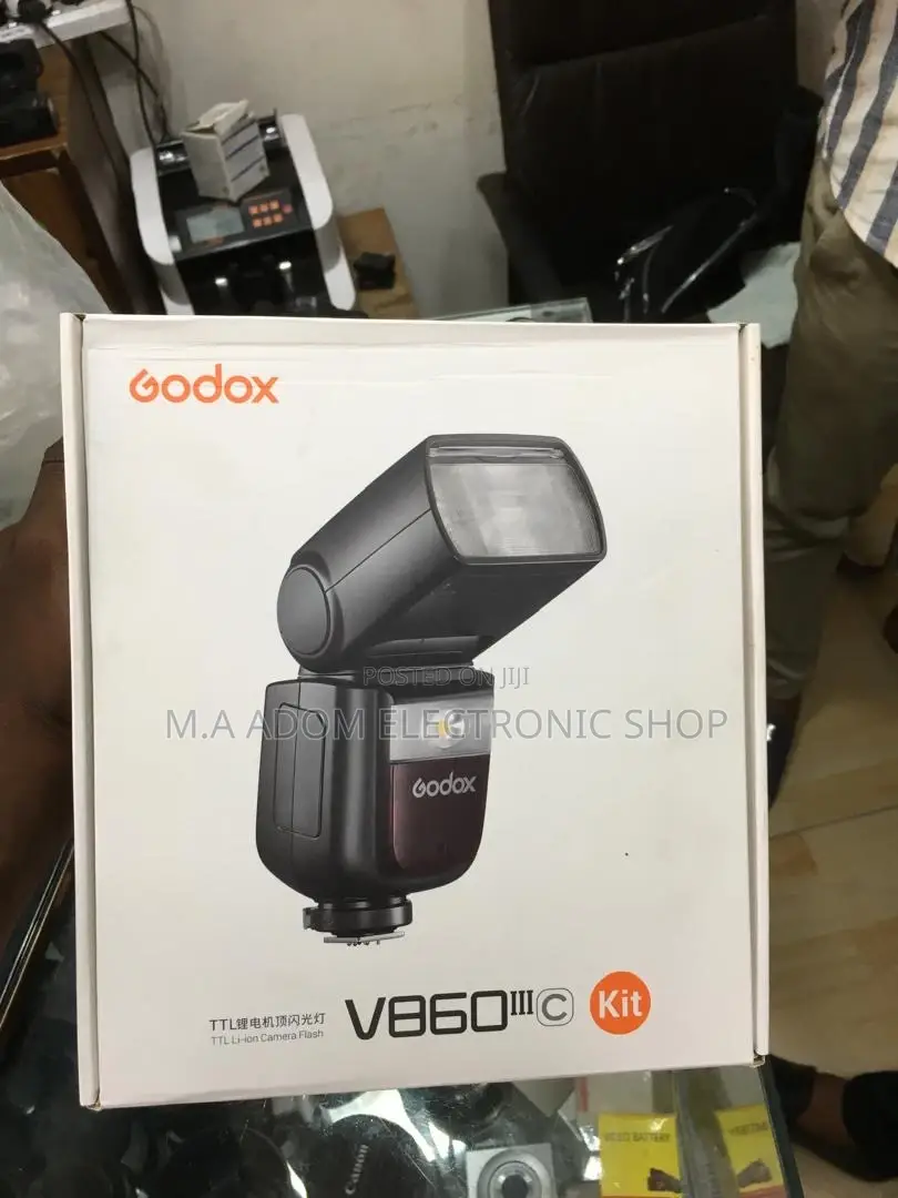 Godox V860III: Your Photography's Secret Weapon