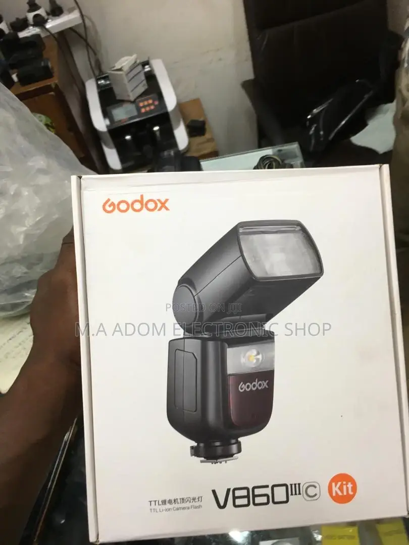 Godox V860III: Unleash Your Creative Potential.