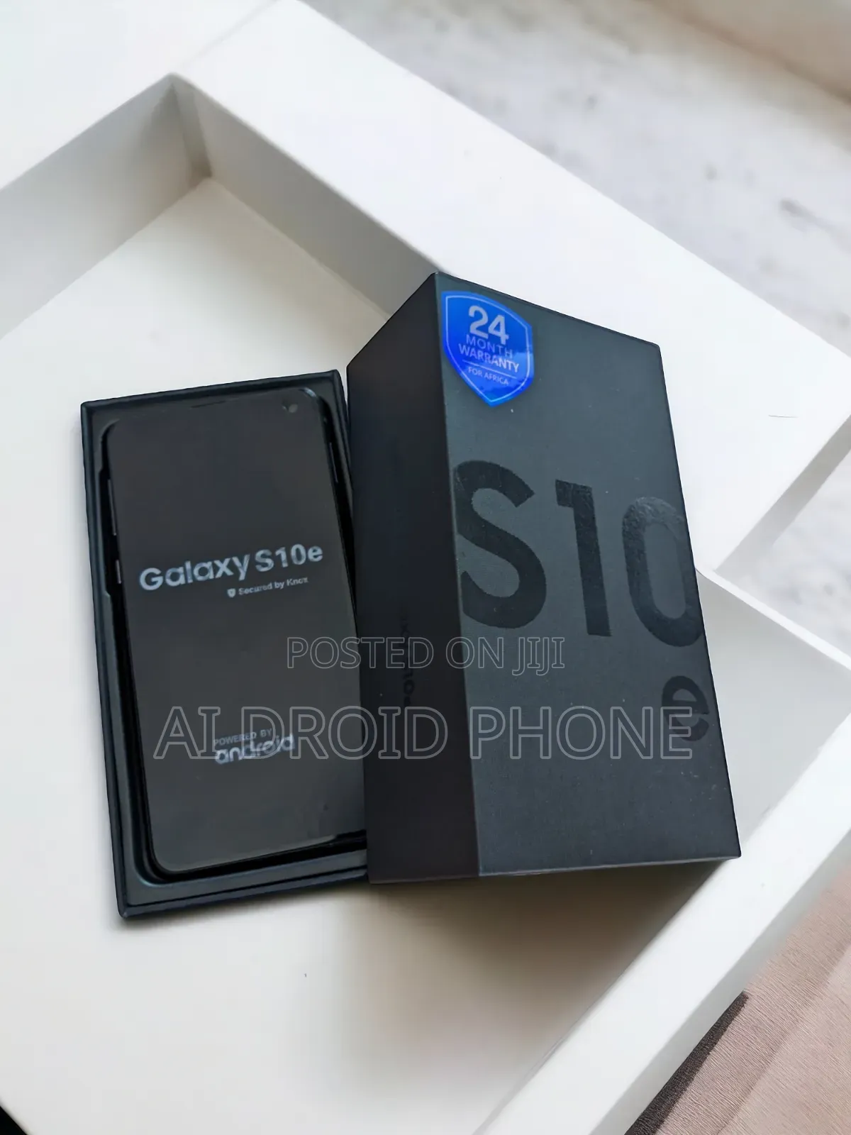 New Samsung Galaxy S10e 128 GB Blue