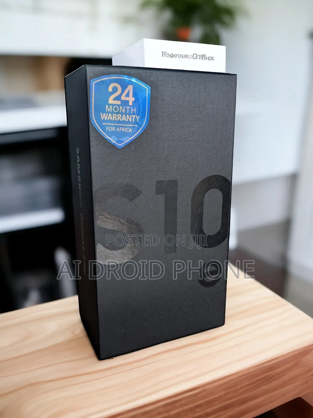 New Samsung Galaxy S10e 128 GB Gold