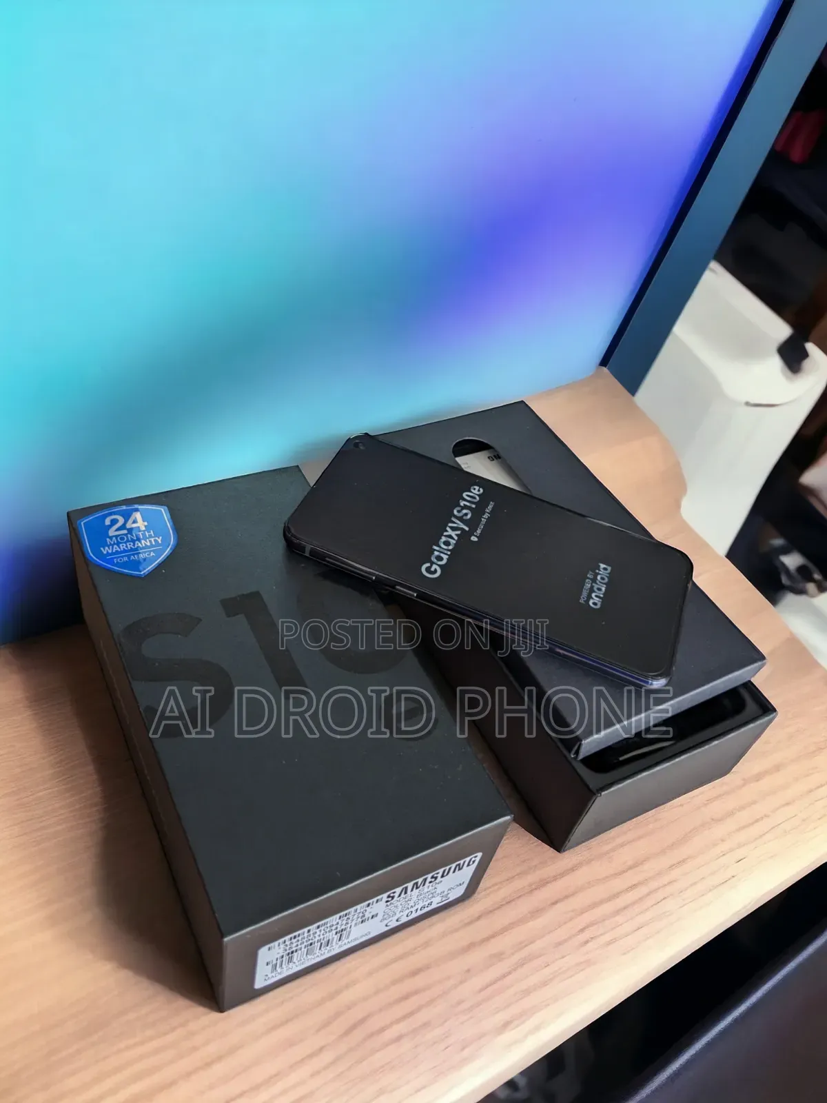 New Samsung Galaxy S10e 128 GB White