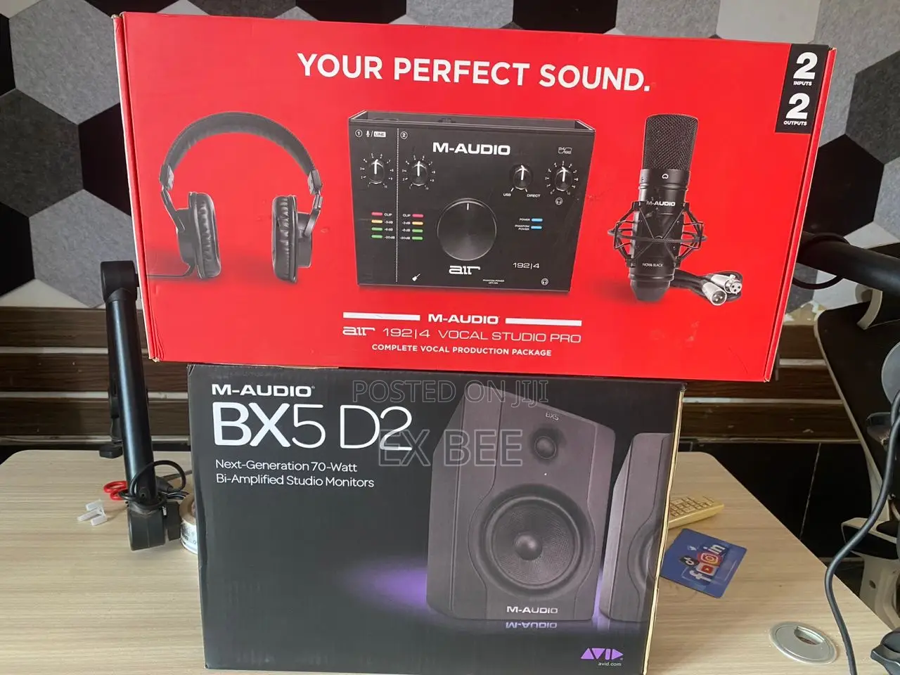 M-Audio Air192 Recording Bundle With Bx5 D2 5inch Monitors