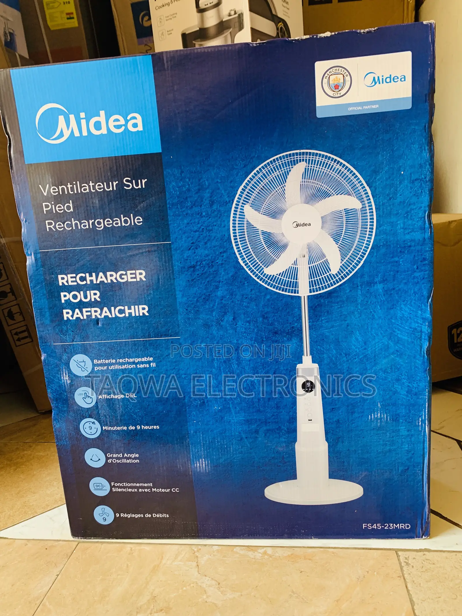 Standard Midea Rechargeable Fan