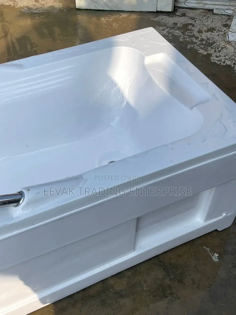 Bathtub- Freestanding Bathtub