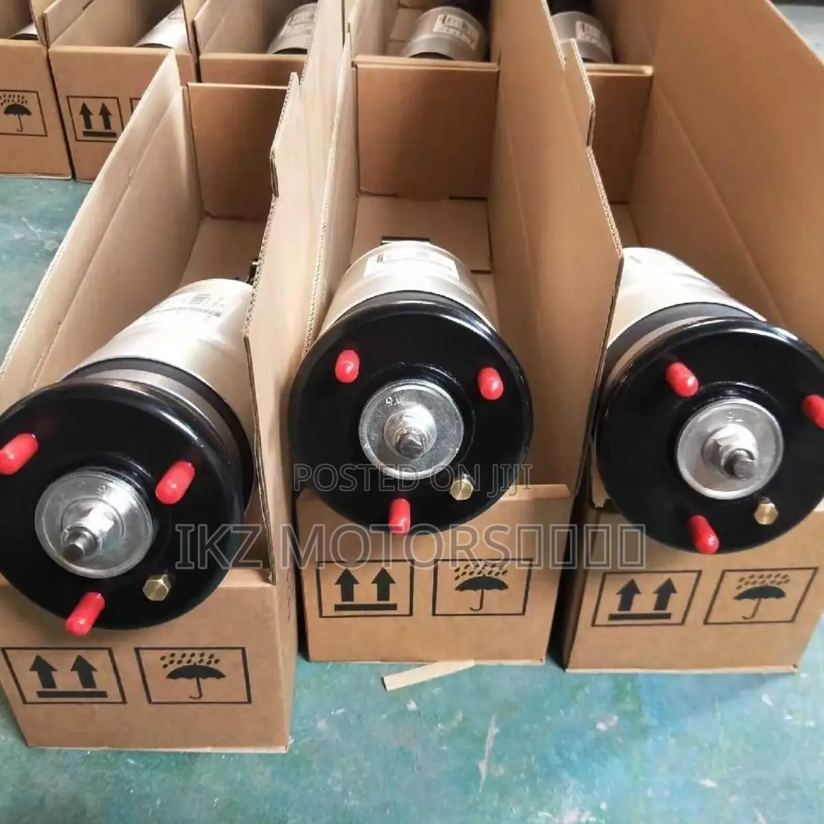 Range Rover Sports/Lr3/Lr4 Discovery Front Shocks